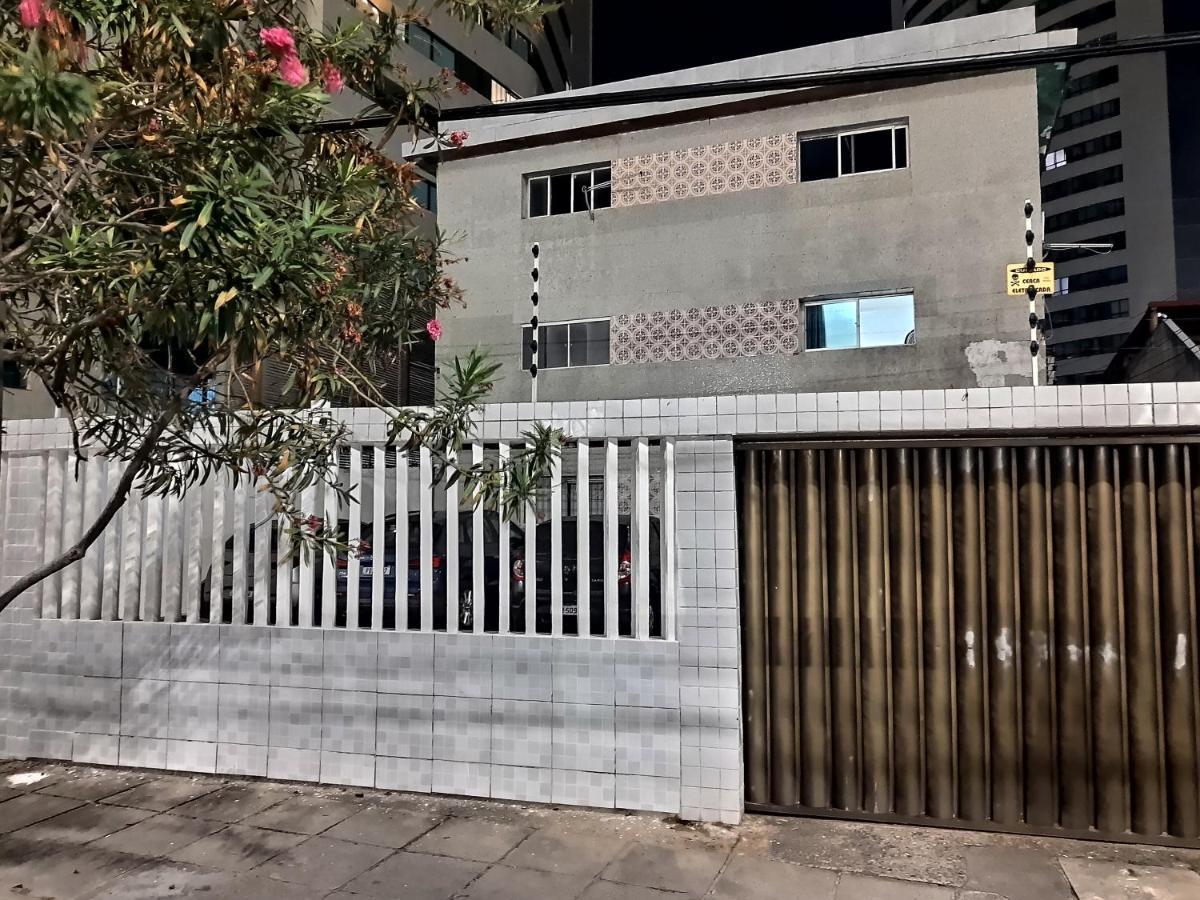 Lar Recife Olinda Praia 1, Na Avenida Boa Viagem Екстериор снимка
